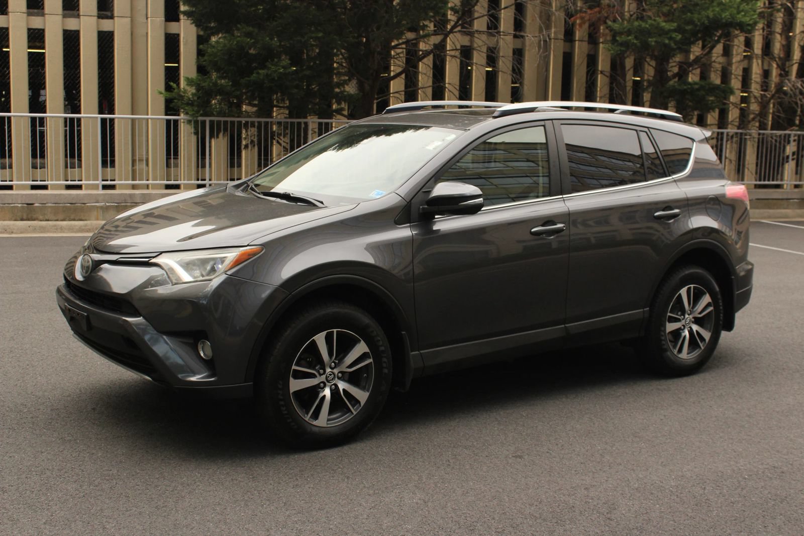 Used 2017 Toyota RAV4 XLE w/ All Weather Liner Package AWD/4WD image 12