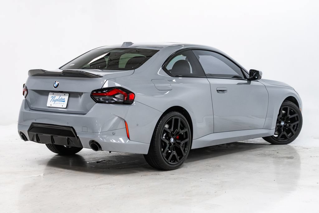Used 2025 BMW 230i xDrive Coupe w/ M Sport Package AWD/4WD image 30