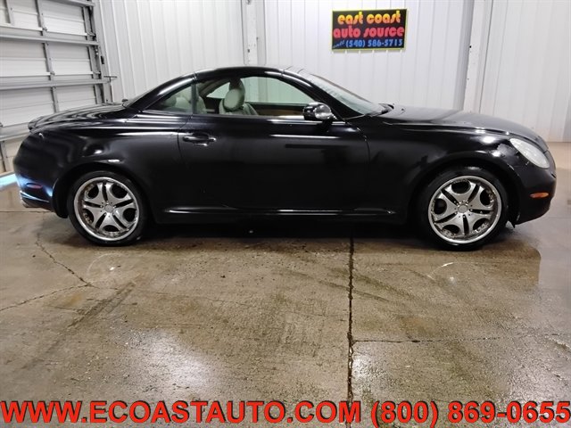 Used 2004 Lexus SC 430 Convertible image 2