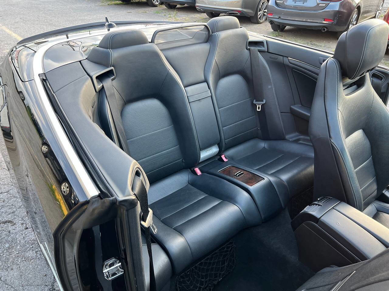Used 2011 Mercedes-Benz E 550 Cabriolet image 21