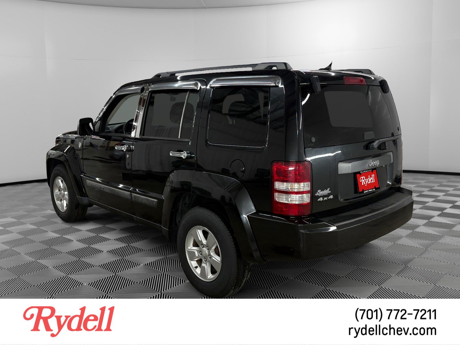 Used 2012 Jeep Liberty Sport w/ Popular Equipment Group AWD/4WD image 3