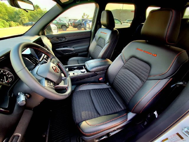 Certified 2026 Nissan Pathfinder Rock Creek AWD/4WD image 10