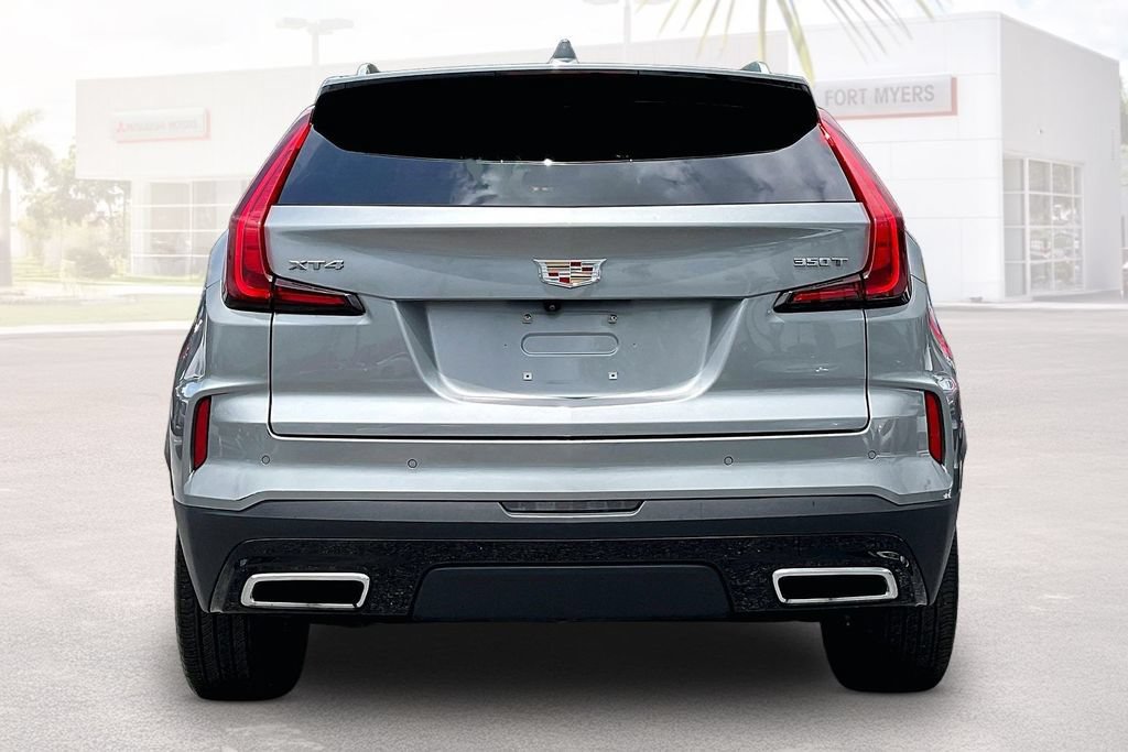 Used 2025 Cadillac XT4 Premium Luxury FWD image 16