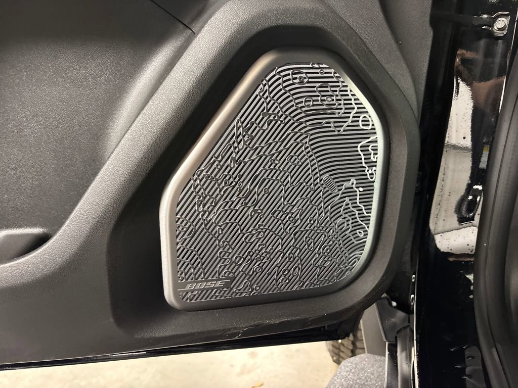 New 2026 GMC Hummer EV SUV image 23