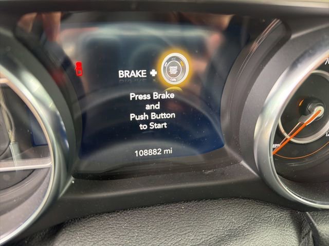 Used 2021 Jeep Gladiator Willys image 5