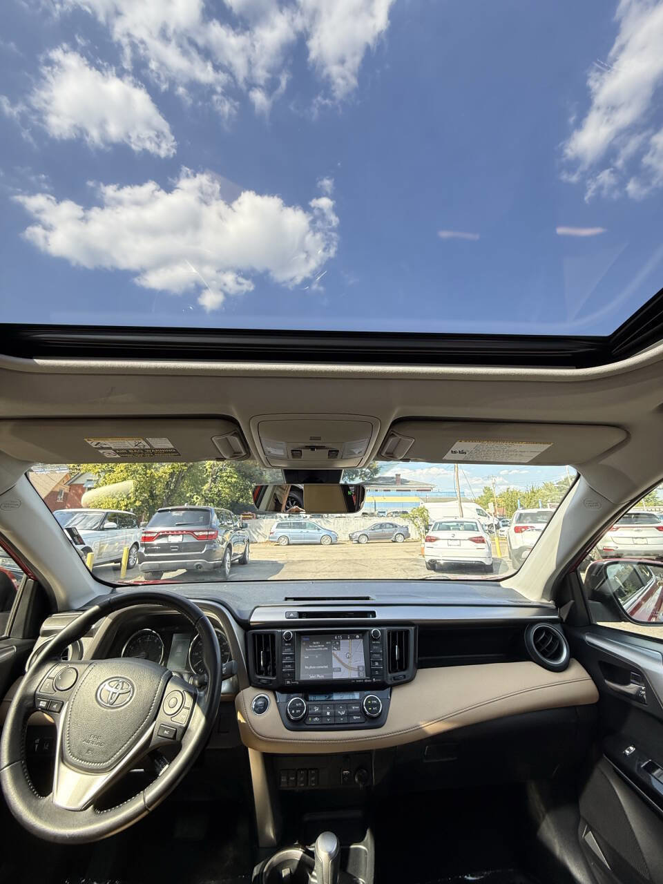 Used 2016 Toyota RAV4 Limited image 14