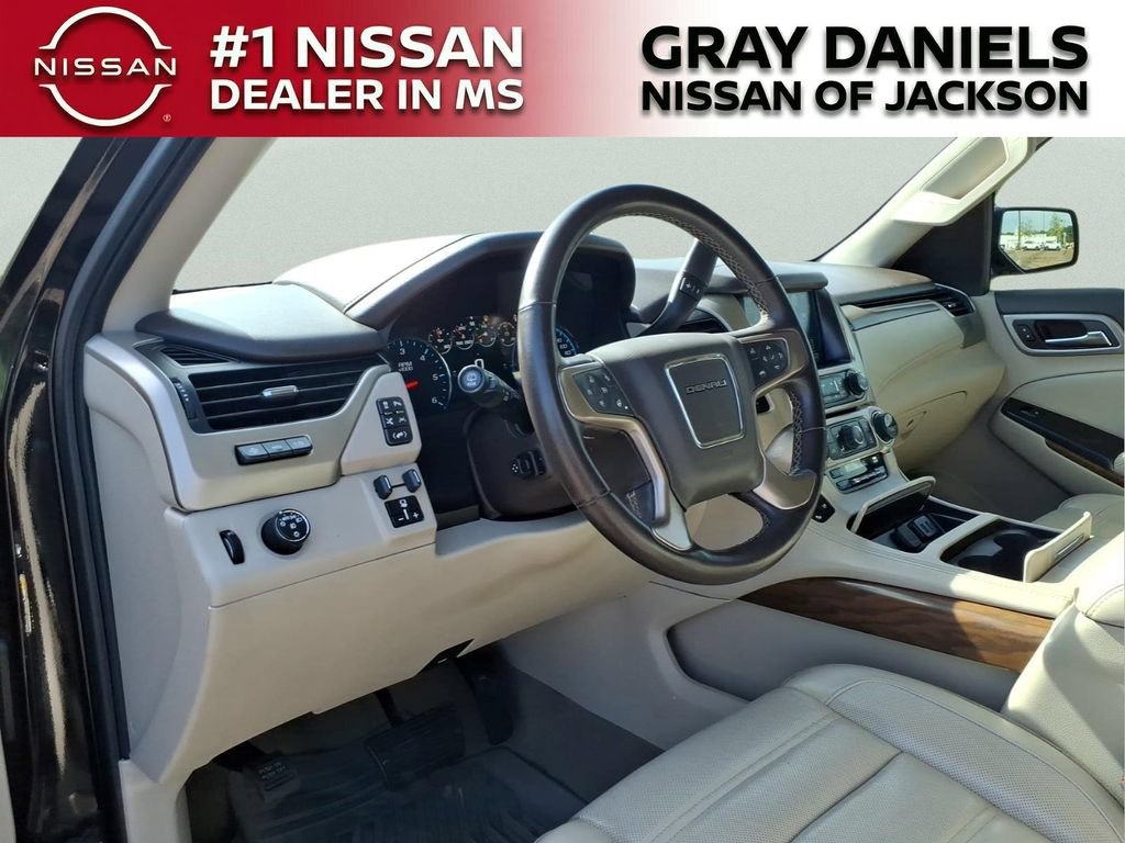 Used 2019 GMC Yukon Denali w/ Denali Ultimate Package RWD image 11