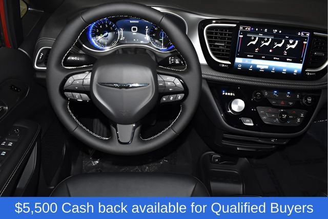 New 2026 Chrysler Pacifica Select w/ S Appearance Package FWD image 14