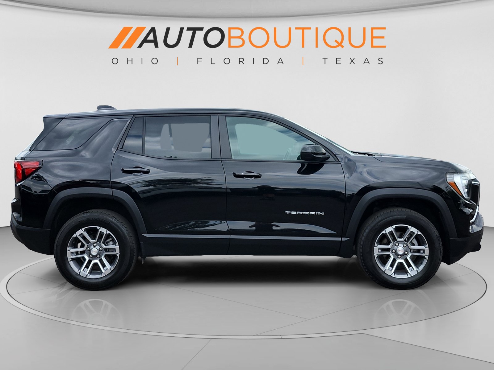 Used 2025 GMC Terrain Elevation AWD/4WD image 7