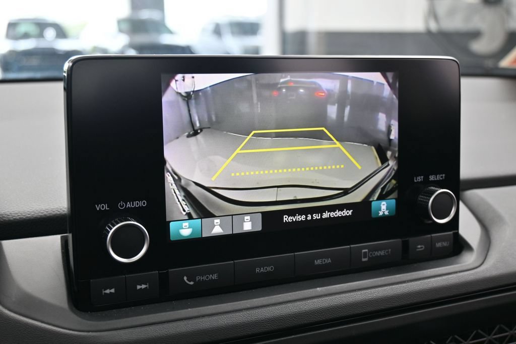 Used 2025 Honda Accord SE image 18