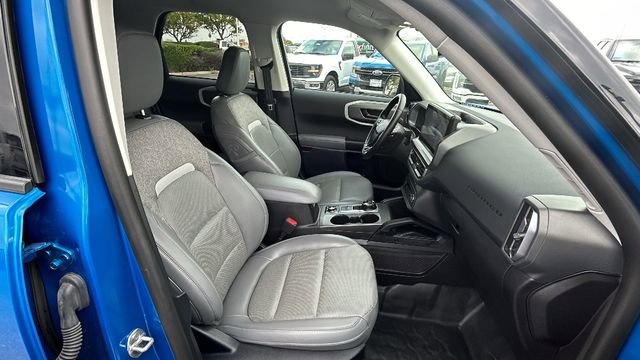 Used 2025 Ford Bronco Sport Badlands image 11