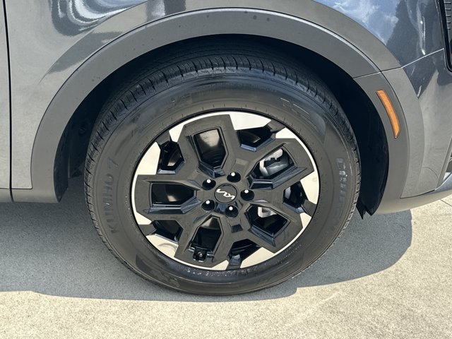 Certified 2024 Kia Sorento S w/ Panoramic Sunroof Package FWD image 15
