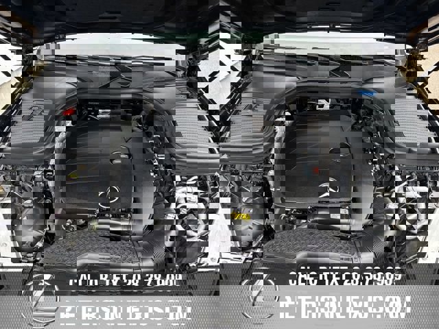 Used 2021 Mercedes-Benz GLC 300 4MATIC image 9