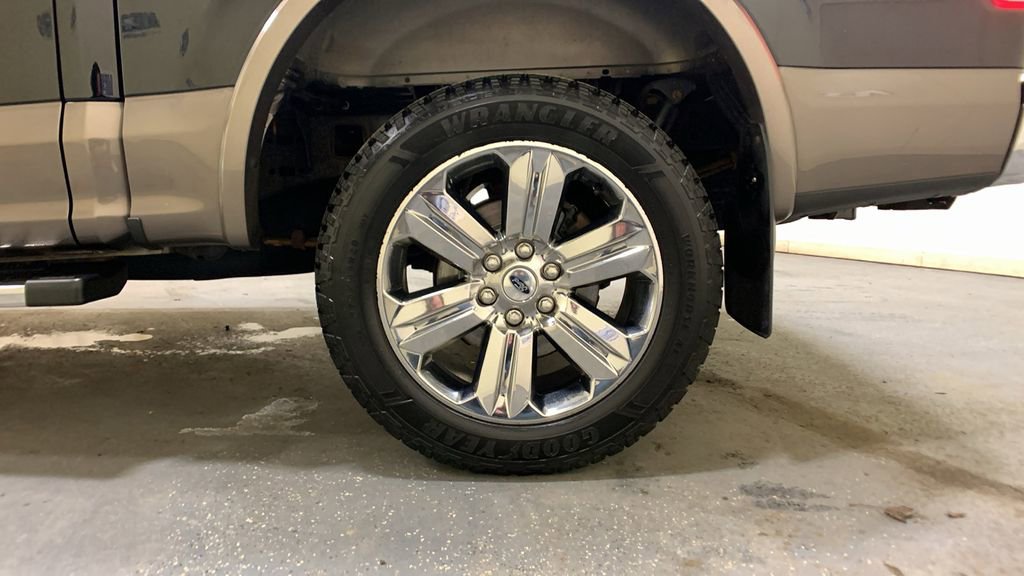 Used 2018 Ford F150 Lariat w/ Equipment Group 502A Luxury AWD/4WD image 23