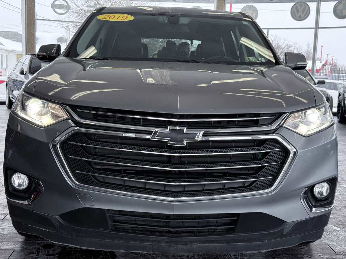 Used 2019 Chevrolet Traverse LT AWD/4WD image 4