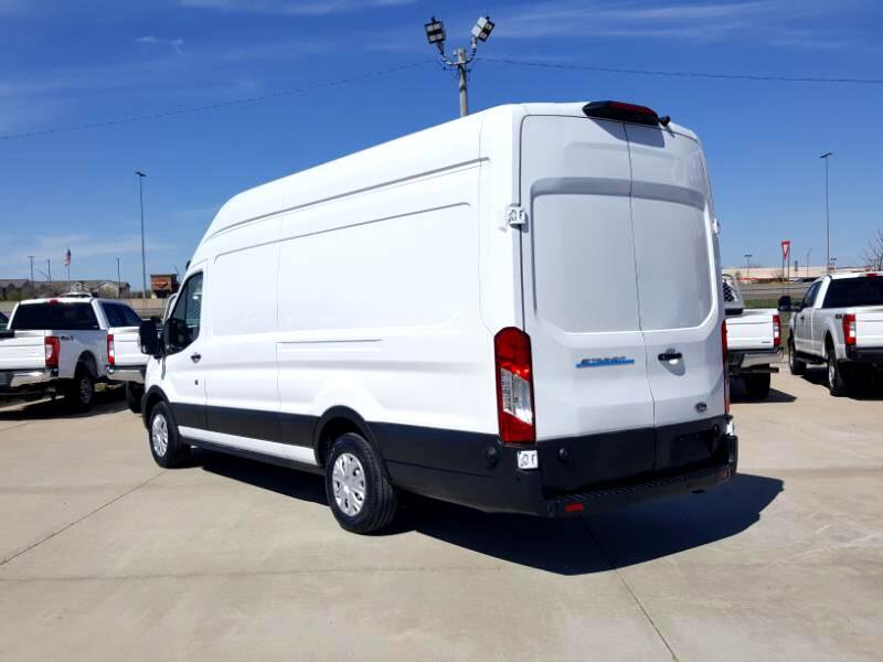 Used 2022 Ford E-Transit 148 High Roof Extended image 9
