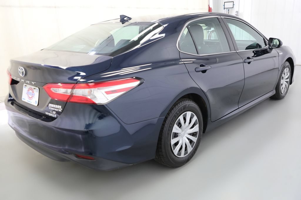 Used 2020 Toyota Camry LE FWD image 15