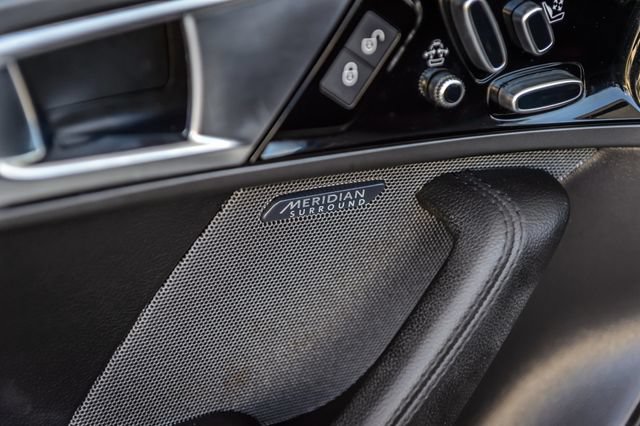 Used 2016 Jaguar F-TYPE Convertible RWD image 49