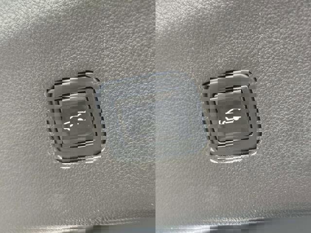 Used 2021 Buick Enclave Essence w/ Sport Touring Edition image 11