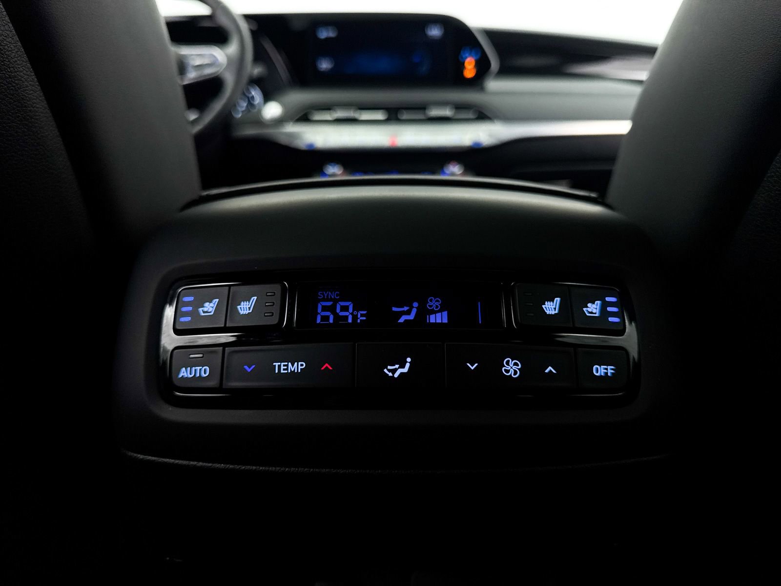 Used 2022 Hyundai Palisade Calligraphy w/ Cargo Package FWD image 23