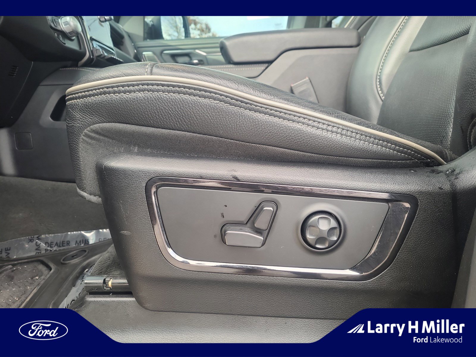 Used 2024 RAM 1500 Limited image 14