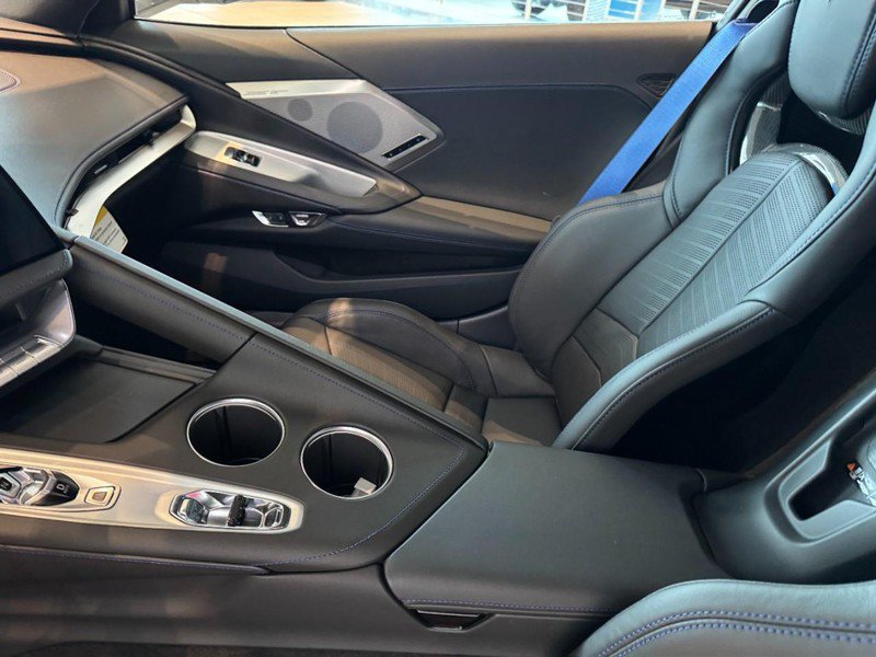New 2027 Chevrolet Corvette Z06 RWD image 7