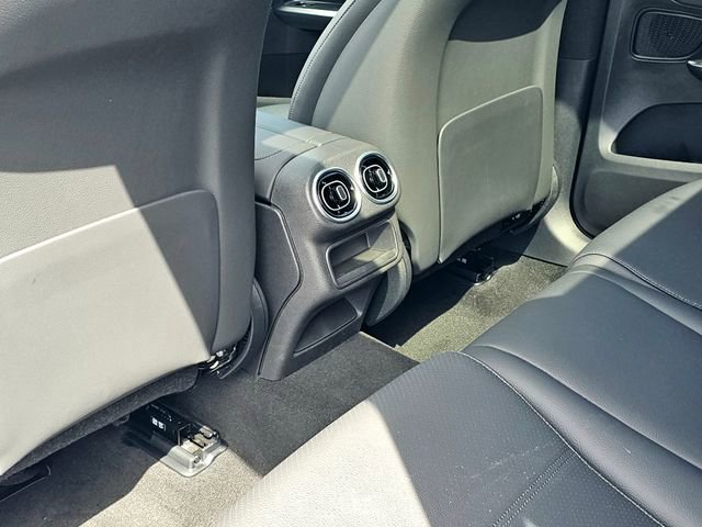New 2026 Mercedes-Benz GLC 300 4MATIC image 23