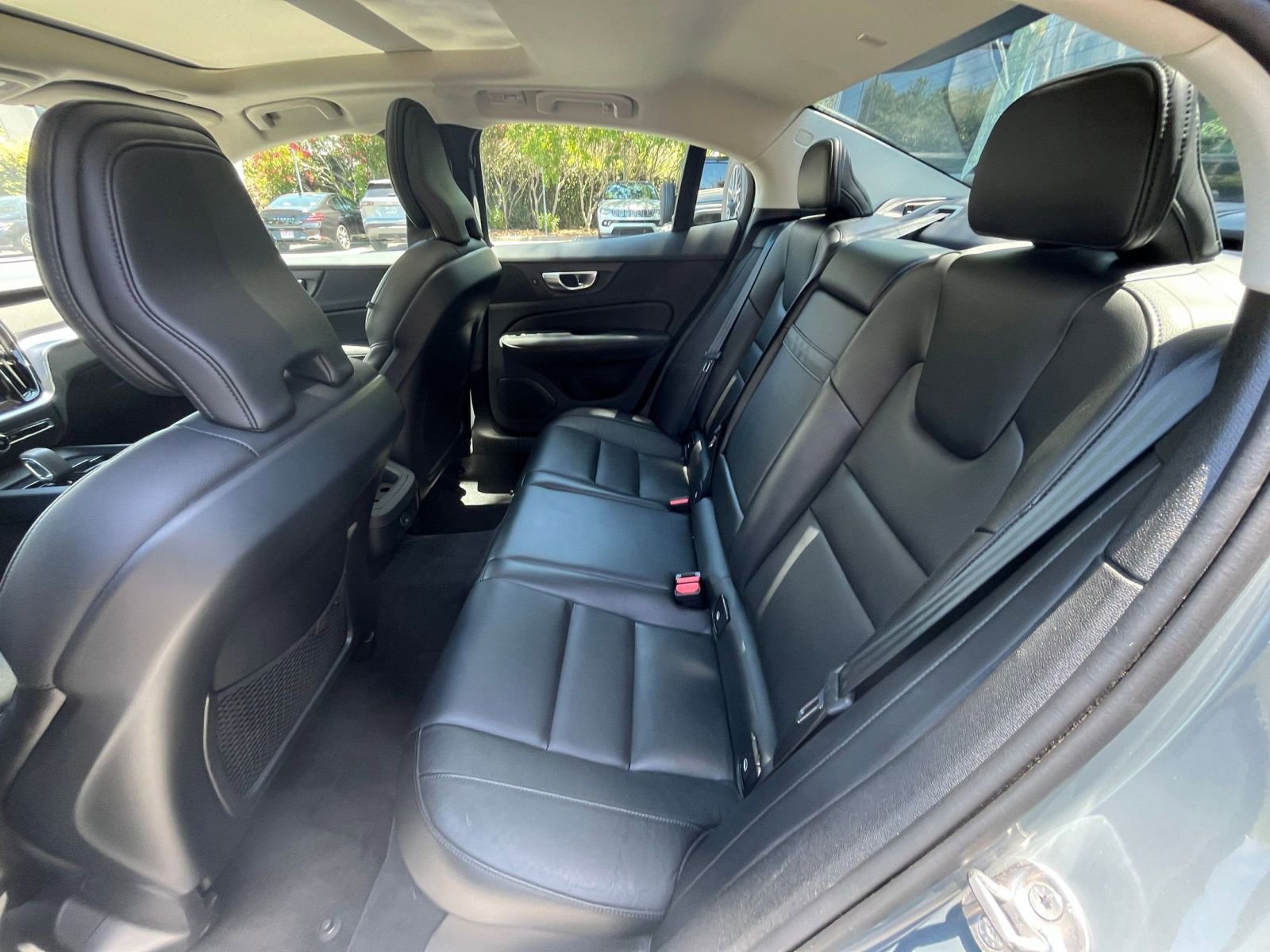 Used 2024 Volvo S60 B5 Core FWD image 25