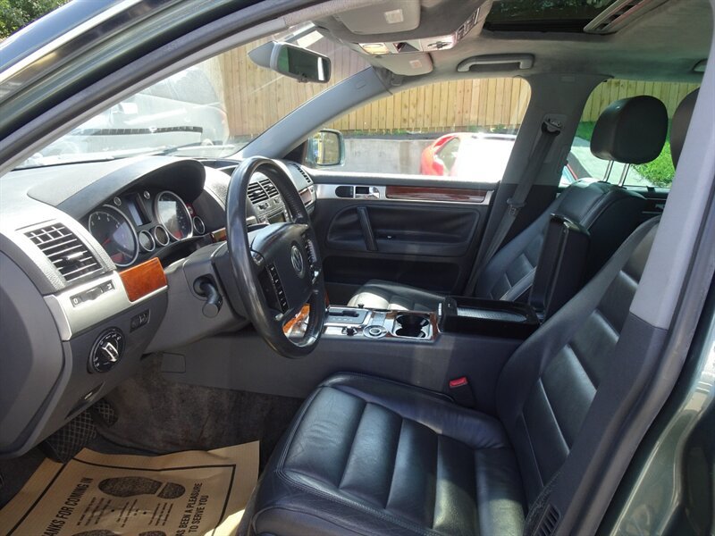 Used 2004 Volkswagen Touareg V6 AWD/4WD image 9