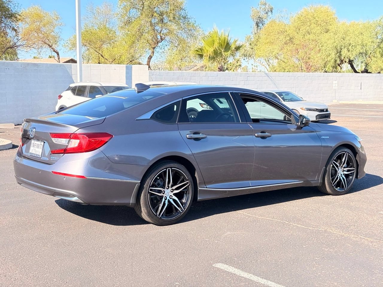 Used 2022 Honda Accord Touring image 8
