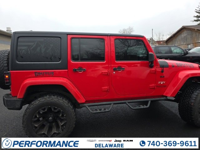 Used 2018 Jeep Wrangler Unlimited Sahara w/ Connectivity Group image 9