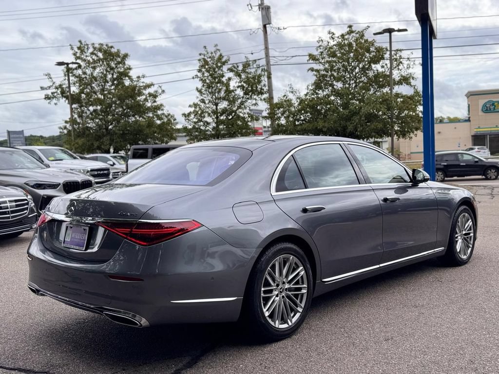 Used 2022 Mercedes-Benz S 580 4MATIC Sedan image 6