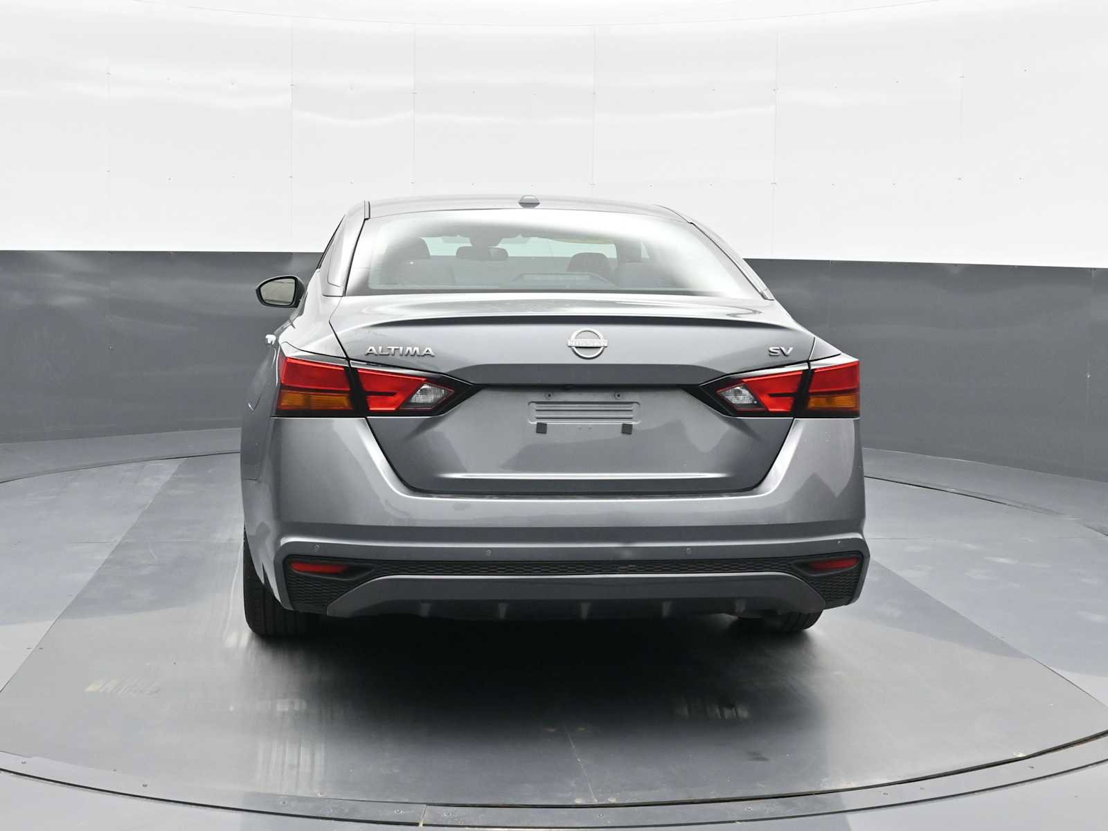 Used 2024 Nissan Altima 2.5 SV image 7