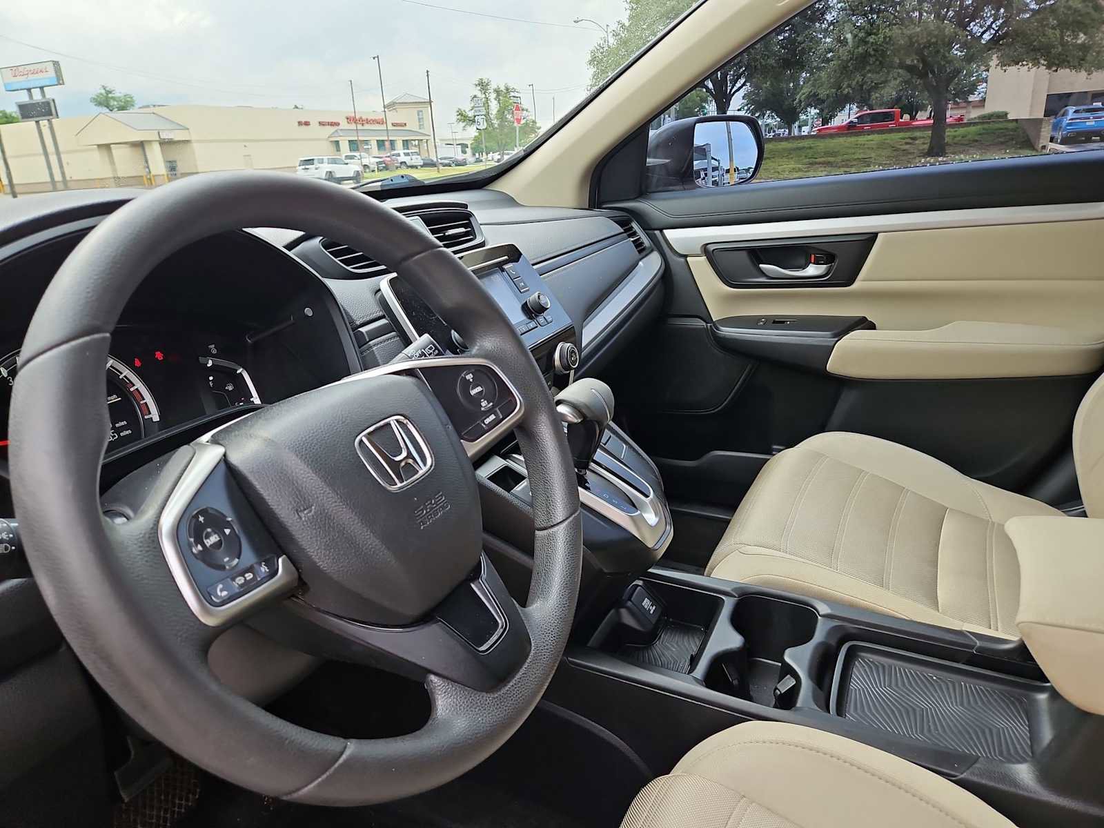 Used 2018 Honda CR-V LX image 10