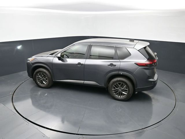 Used 2025 Nissan Rogue S FWD image 16