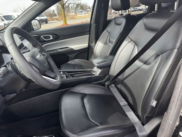 Used 2024 Jeep Compass Limited image 21