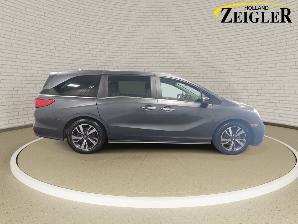 Used 2023 Honda Odyssey Touring image 4