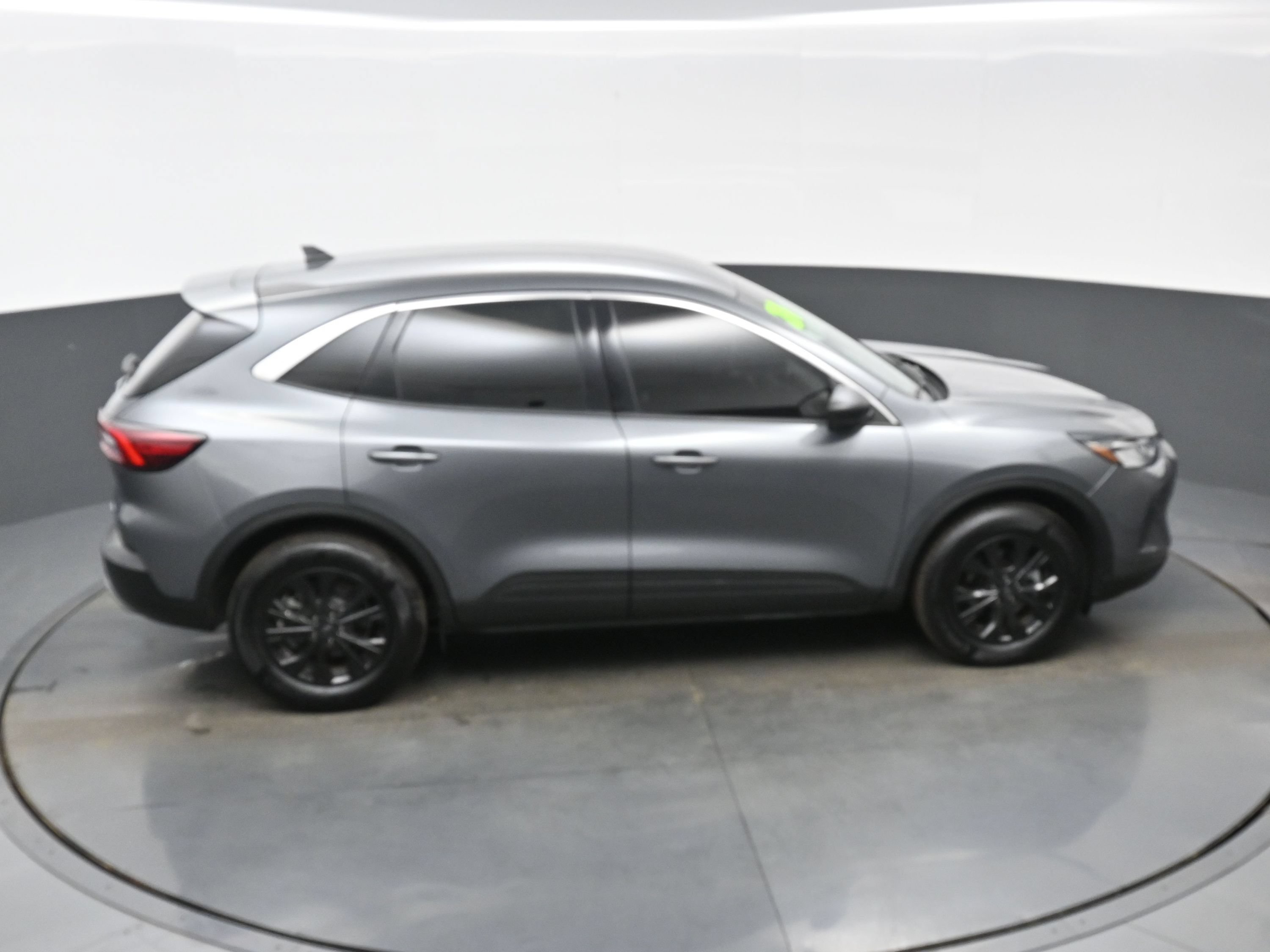 Used 2024 Ford Escape Active AWD/4WD image 38