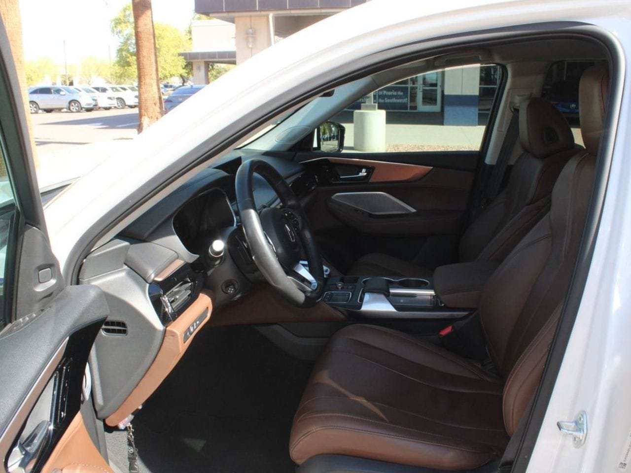 Certified 2024 Acura MDX w/ Technology Package FWD image 12
