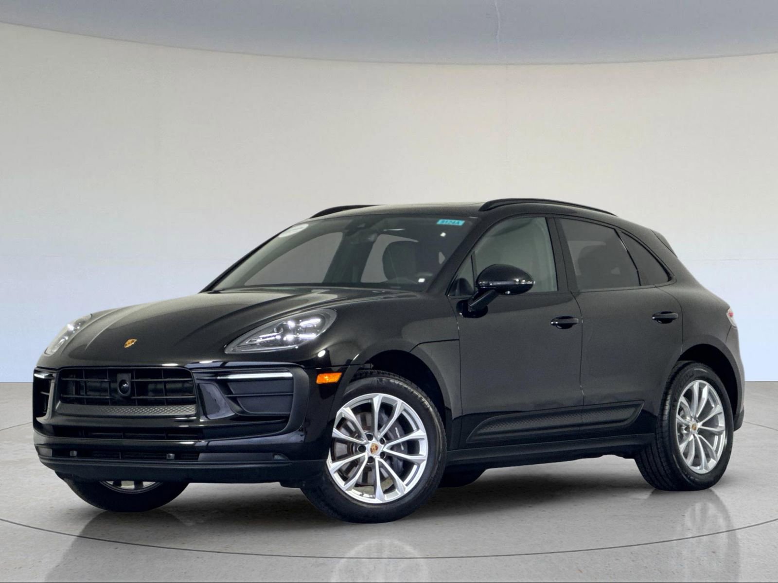 Certified 2023 Porsche Macan