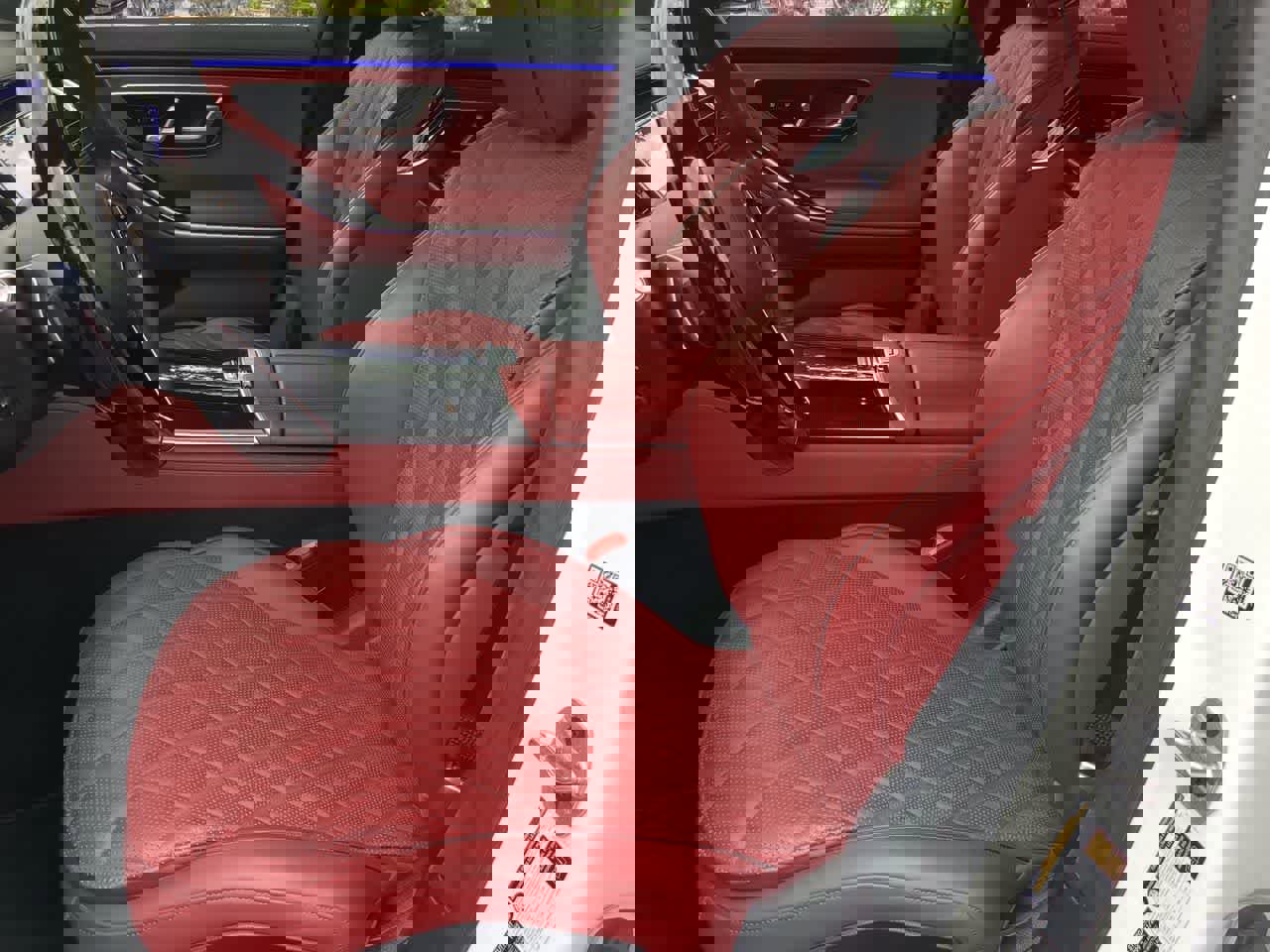 Used 2023 Mercedes-Benz S 580e 4MATIC Sedan image 15