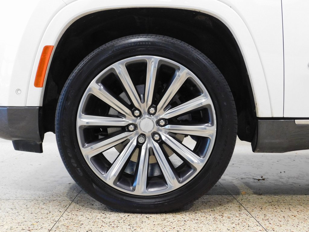 Used 2022 Jeep Grand Wagoneer Series II w/ Convenience Group III image 21