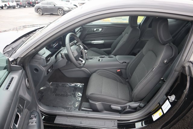 New 2026 Ford Mustang Coupe image 5