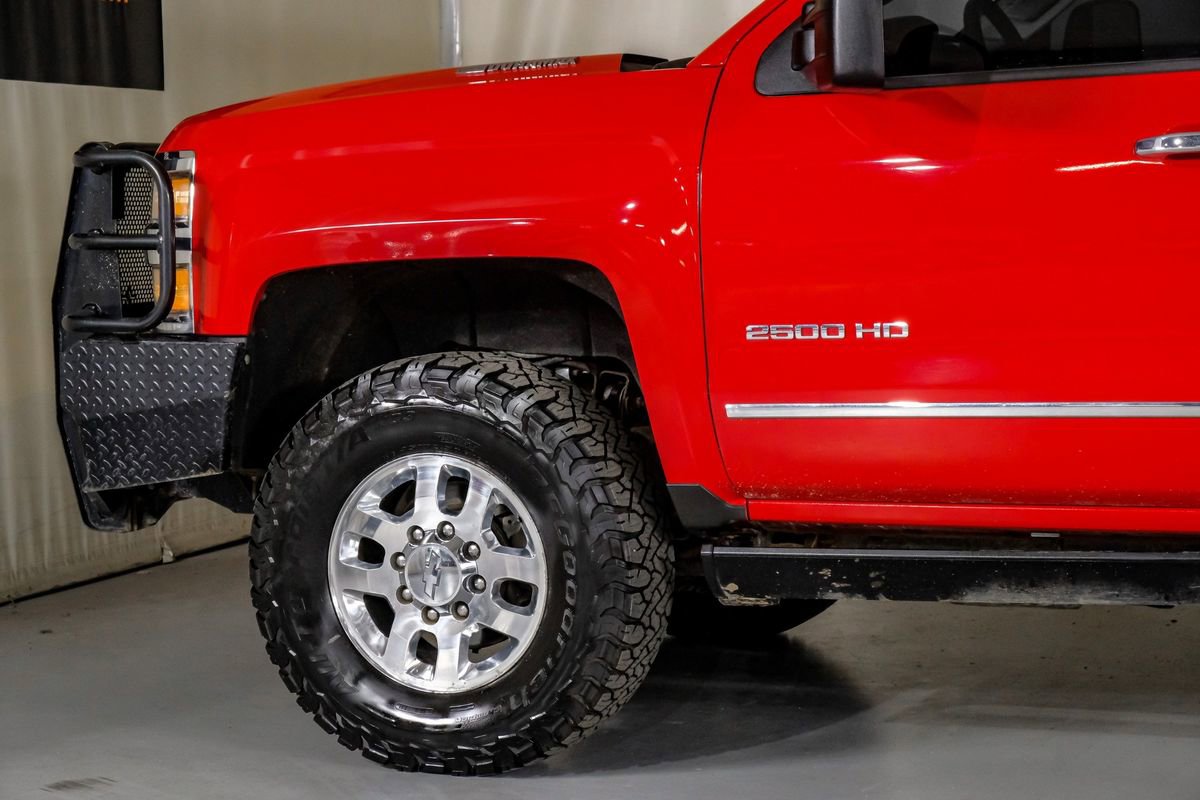 Used 2015 Chevrolet Silverado 2500 LTZ w/ Duramax Plus Package AWD/4WD image 12