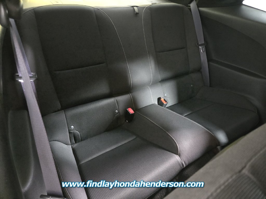 Used 2015 Chevrolet Camaro LT RWD image 20
