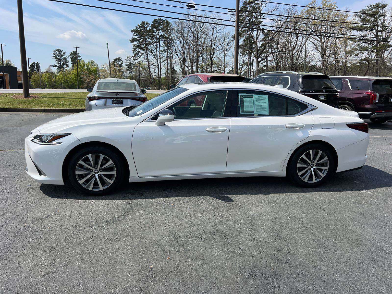 Used 2021 Lexus ES 350 w/ Premium Package image 9