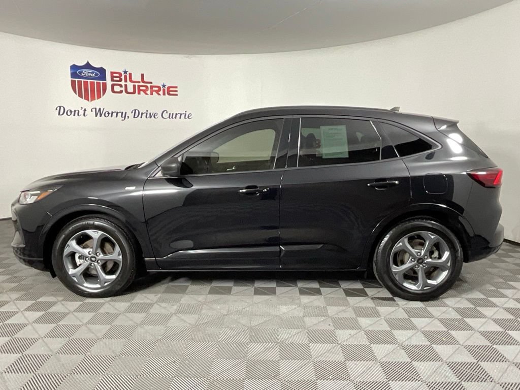 Used 2023 Ford Escape ST-Line w/ Tech Pack #1 FWD image 6
