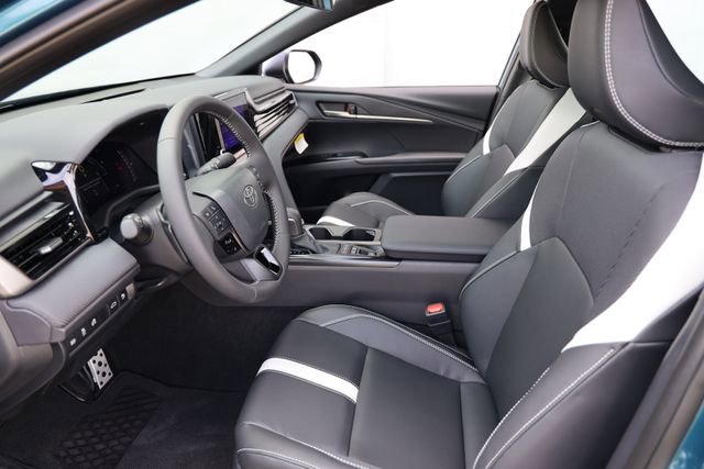New 2026 Toyota Camry SE w/ Convenience Package image 12