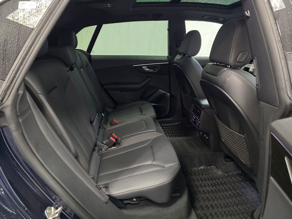 Certified 2025 Audi Q8 Premium Plus w/ Premium Plus Package image 24