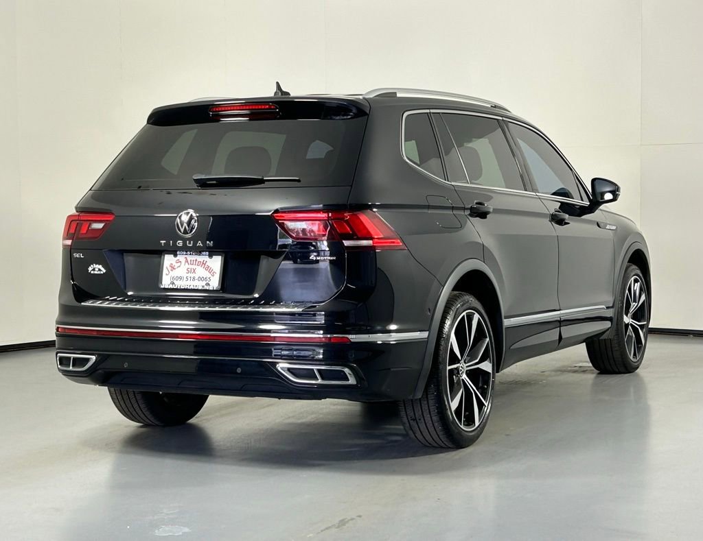 Used 2022 Volkswagen Tiguan SEL R-Line image 7